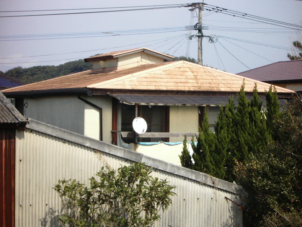 葺き替え前　屋根