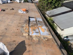鹿児島での屋根葺き替え工事の様子