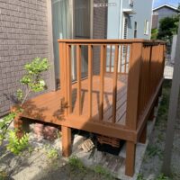 ウッドデッキ塗装完成の様子