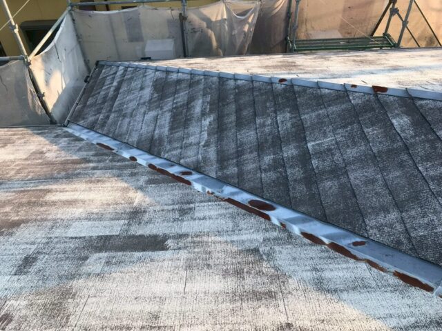 屋根材の劣化の様子